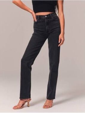 Abercrombie Curve Love Slim Straight Jean